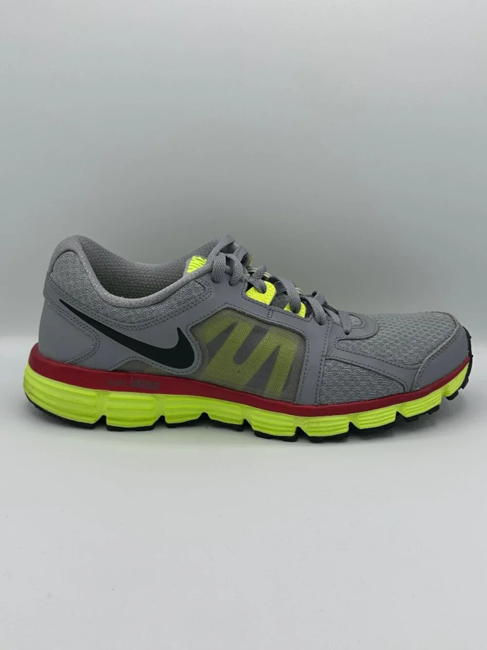 Nike dual fusion